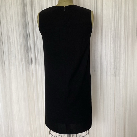 Vince Modern/Classic style, shift laser cut LBD dress! Black/ivory! Size 6 - Picture 6 of 16